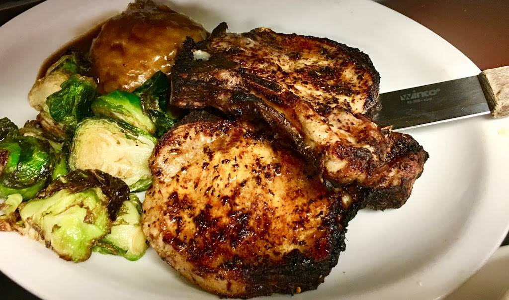 Mickeys Top Sirloin | restaurant | 6950 Broadway, Denver, CO 80221, USA | 3034265881 OR +1 303-426-5881