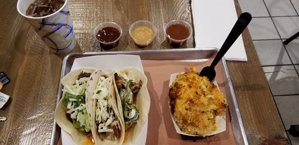 OINK and MOO BBQ | restaurant | 910 Haddonfield-Berlin Rd Suite 3, Voorhees Township, NJ 08043, USA | 8562827630 OR +1 856-282-7630