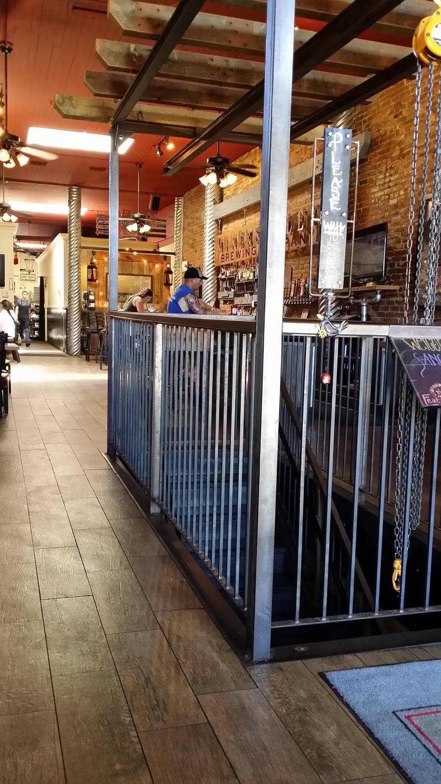 Miners Alley Brewing Co | restaurant | 2053 Montgomery St, Oroville, CA 95965, USA | 5306934388 OR +1 530-693-4388