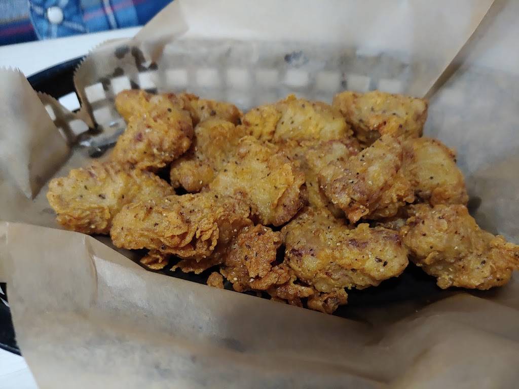 Matties Grill & Chill | restaurant | 640 Westport Blvd, Salina, KS 67401, USA | 7855155715 OR +1 785-515-5715