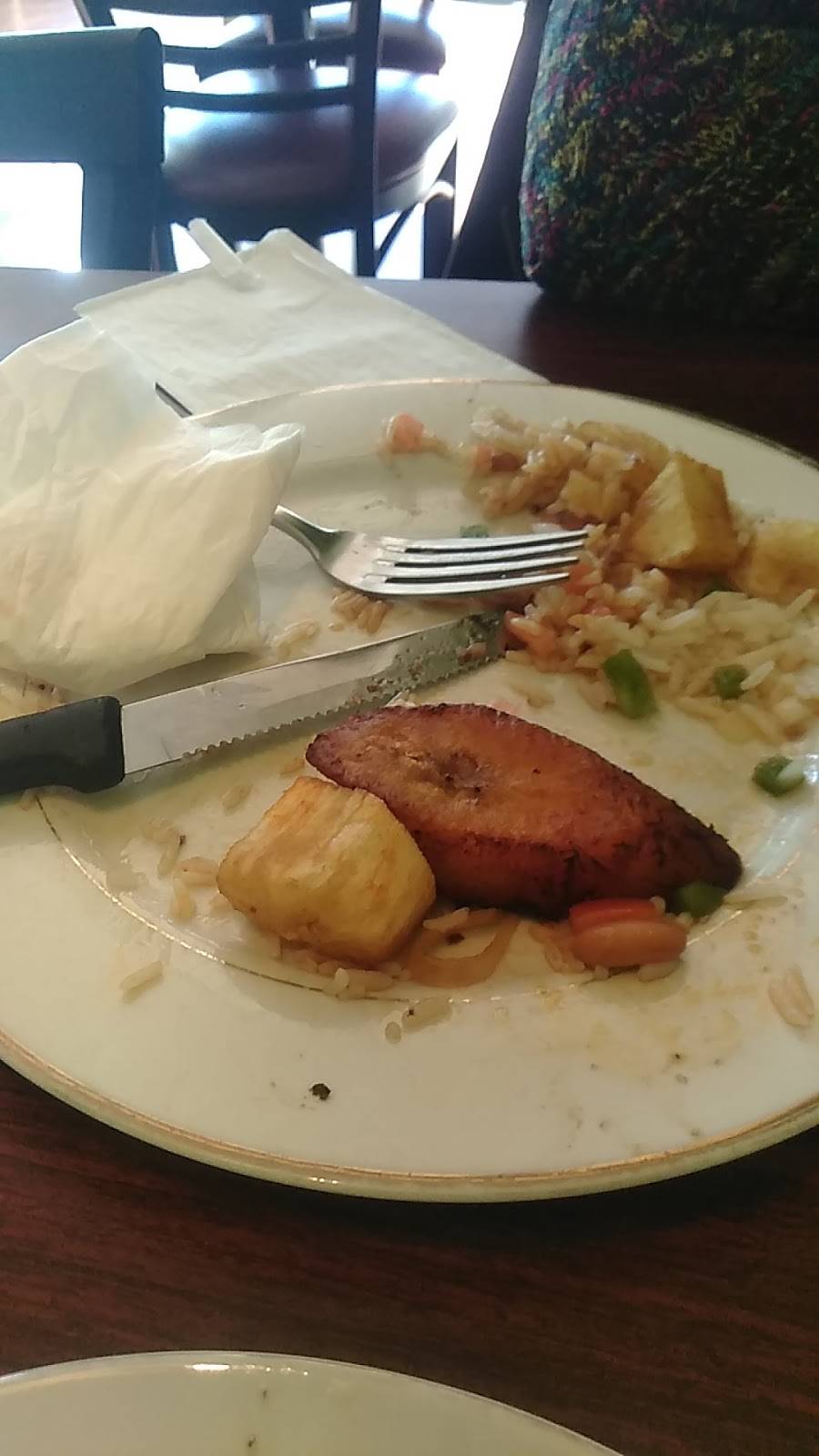 Central Grill Restaurant & Cafe | meal delivery | 315 Main St, Woburn, MA 01801, USA | 7812811652 OR +1 781-281-1652