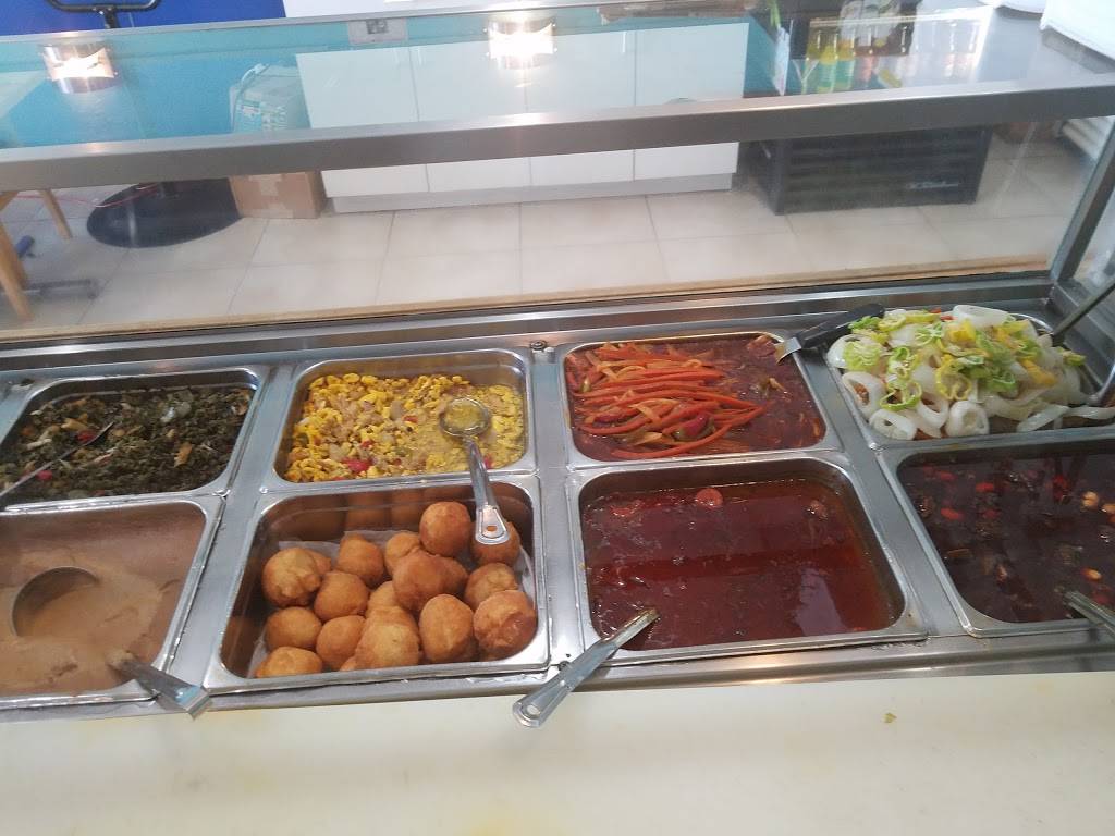 Snappers Caribbean Cuisine | restaurant | 4243 W Commercial Blvd, Tamarac, FL 33319, USA | 9547351995 OR +1 954-735-1995