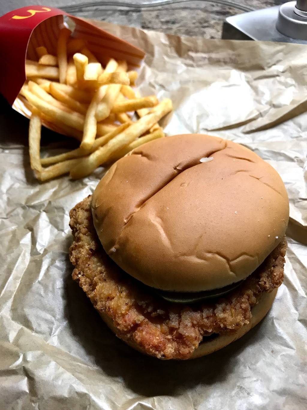 McDonalds | cafe | 5835 Hollywood Blvd, Hollywood, FL 33021, USA | 9549814121 OR +1 954-981-4121