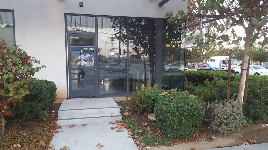 Chipotle Mexican Grill | restaurant | 16959 Devonshire St, Granada Hills, CA 91344, USA | 7473004570 OR +1 747-300-4570