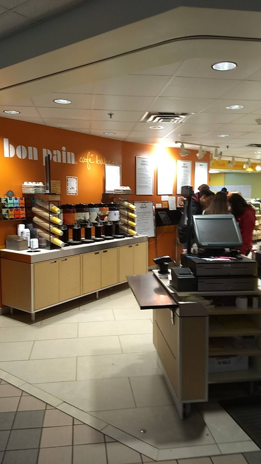 Au Bon Pain | cafe | 225, Squires Student Center, Blacksburg, VA 24061, USA | 5402311765 OR +1 540-231-1765