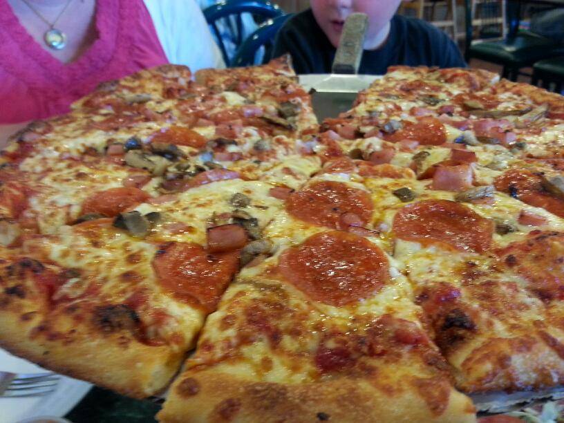 Mancinos Pizza & Grinders | meal delivery | 1235 S State Ave, Alpena, MI 49707, USA | 9893547771 OR +1 989-354-7771