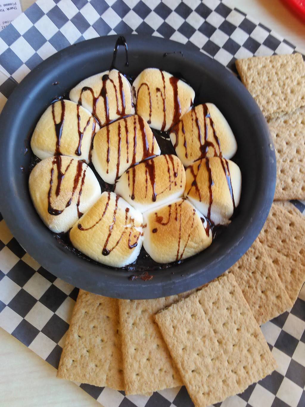 Cicis | restaurant | 1609 N Valley Mills Dr, Waco, TX 76710, USA | 2547767762 OR +1 254-776-7762