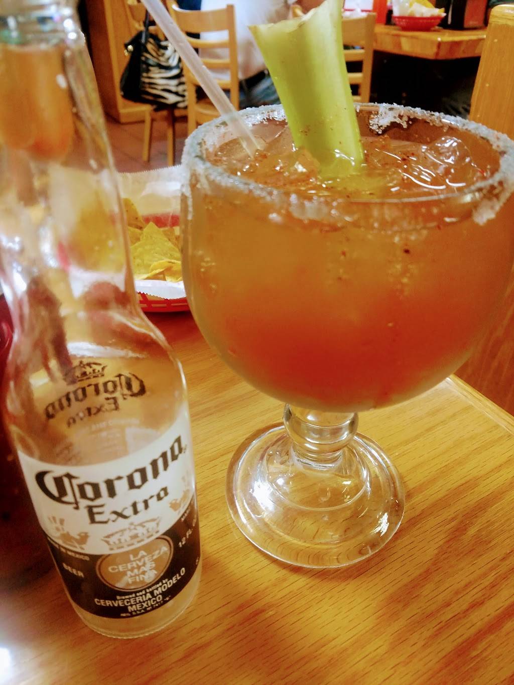 Taqueria Guadalajara | restaurant | 2603 Goliad Rd, San Antonio, TX 78223, USA | 2103331933 OR +1 210-333-1933