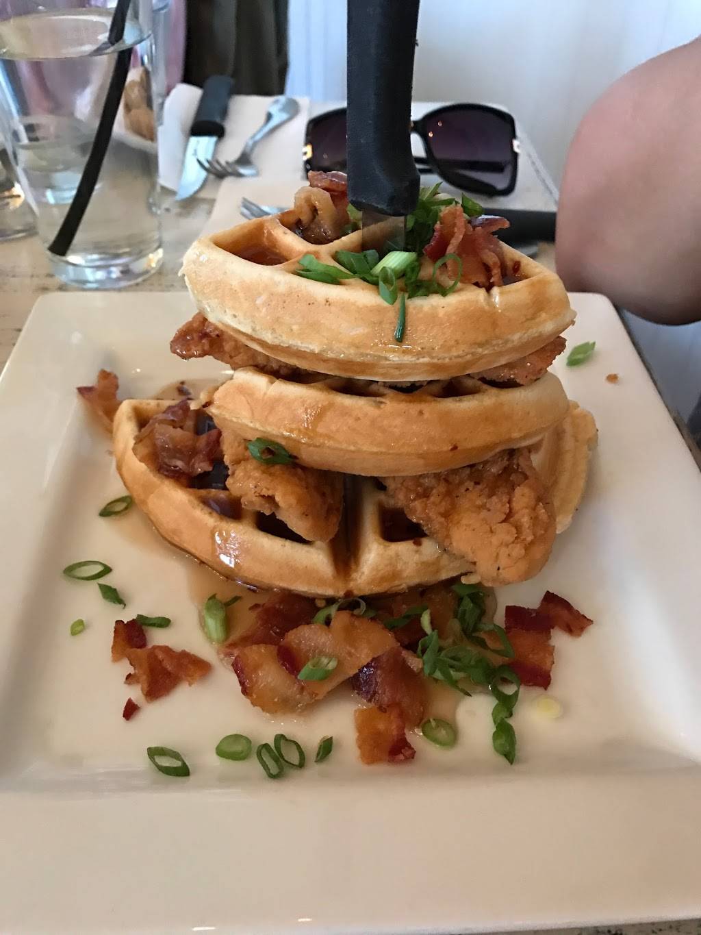 Block Bistro | restaurant | 13812 Cinnabar Pl, Huntersville, NC 28078, USA | 7049475109 OR +1 704-947-5109