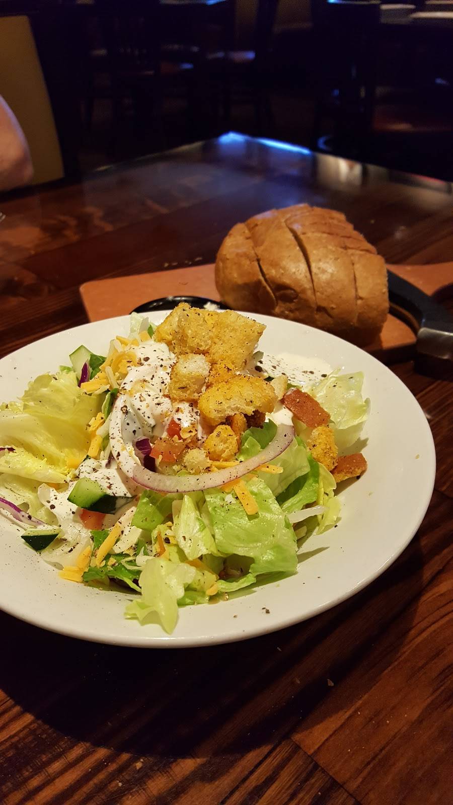 LongHorn Steakhouse | meal takeaway | 14127 W Bell Rd, Surprise, AZ 85374, USA | 6235847413 OR +1 623-584-7413