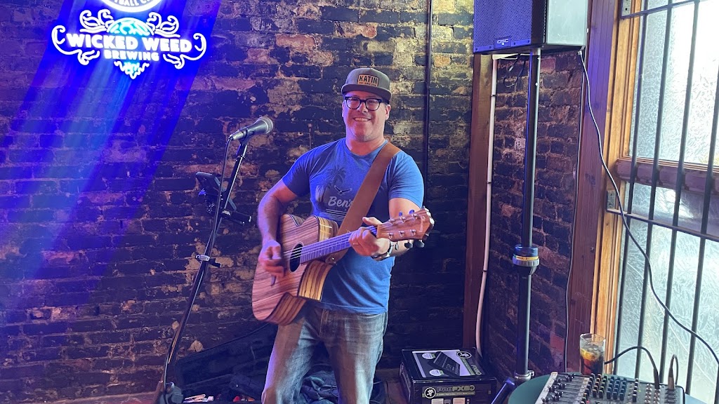 Sheps Bar & Grill | restaurant | 8111 Fairview Rd, Mint Hill, NC 28227, USA | 7048178259 OR +1 704-817-8259