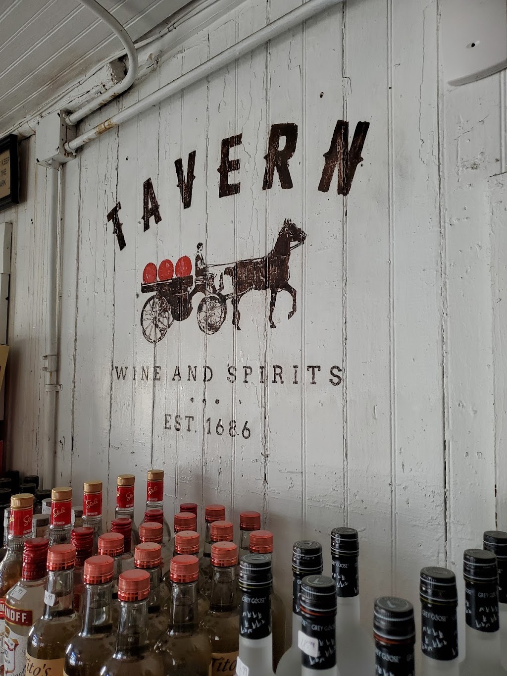 The Tavern at Rainbow Row | restaurant | 120 E Bay St, Charleston, SC 29401, USA | 8437224800 OR +1 843-722-4800