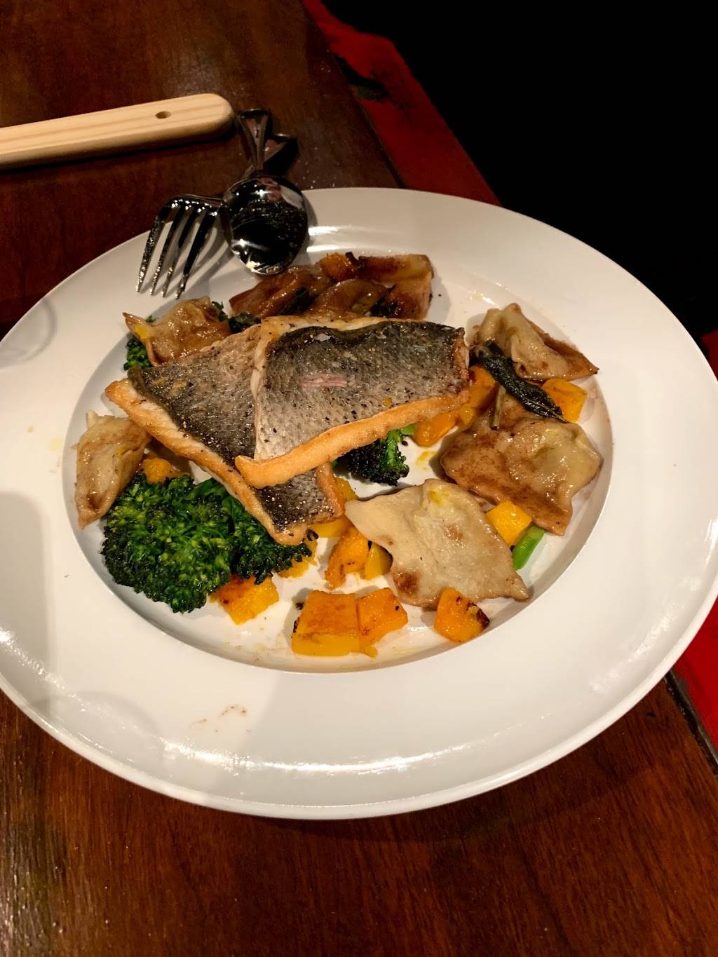 Josephines Italian Kitchen | restaurant | 2501 Columbia Pike, Arlington, VA 22204, USA | 5713122850 OR +1 571-312-2850