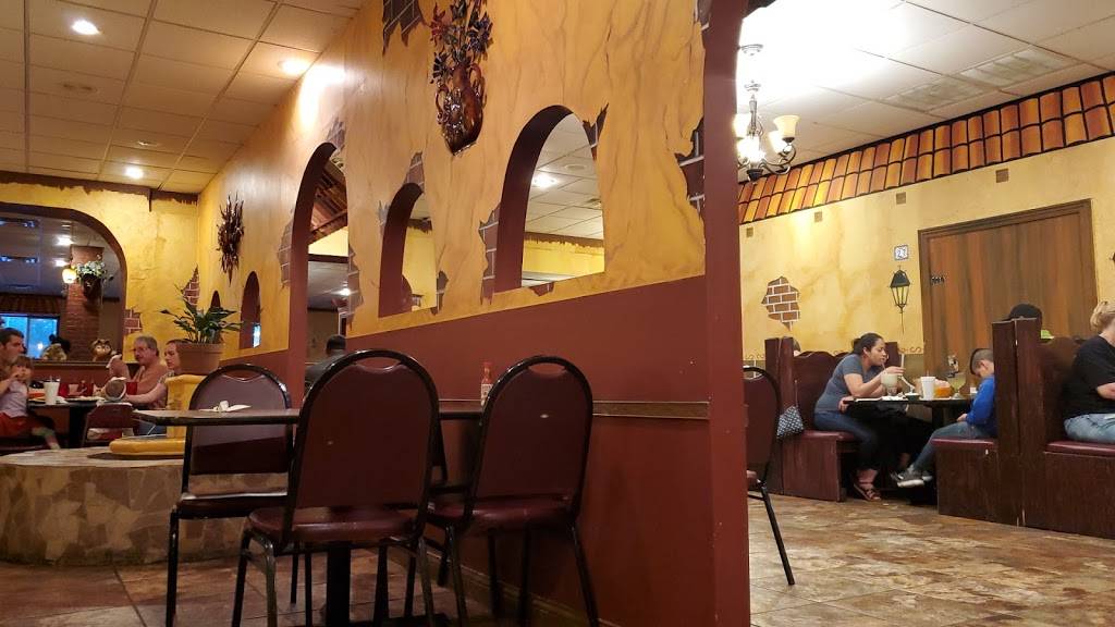 Mis Arcos Mexican Restaurant | restaurant | 1926 S Garrison Ave, Carthage, MO 64836, USA | 4172370547 OR +1 417-237-0547