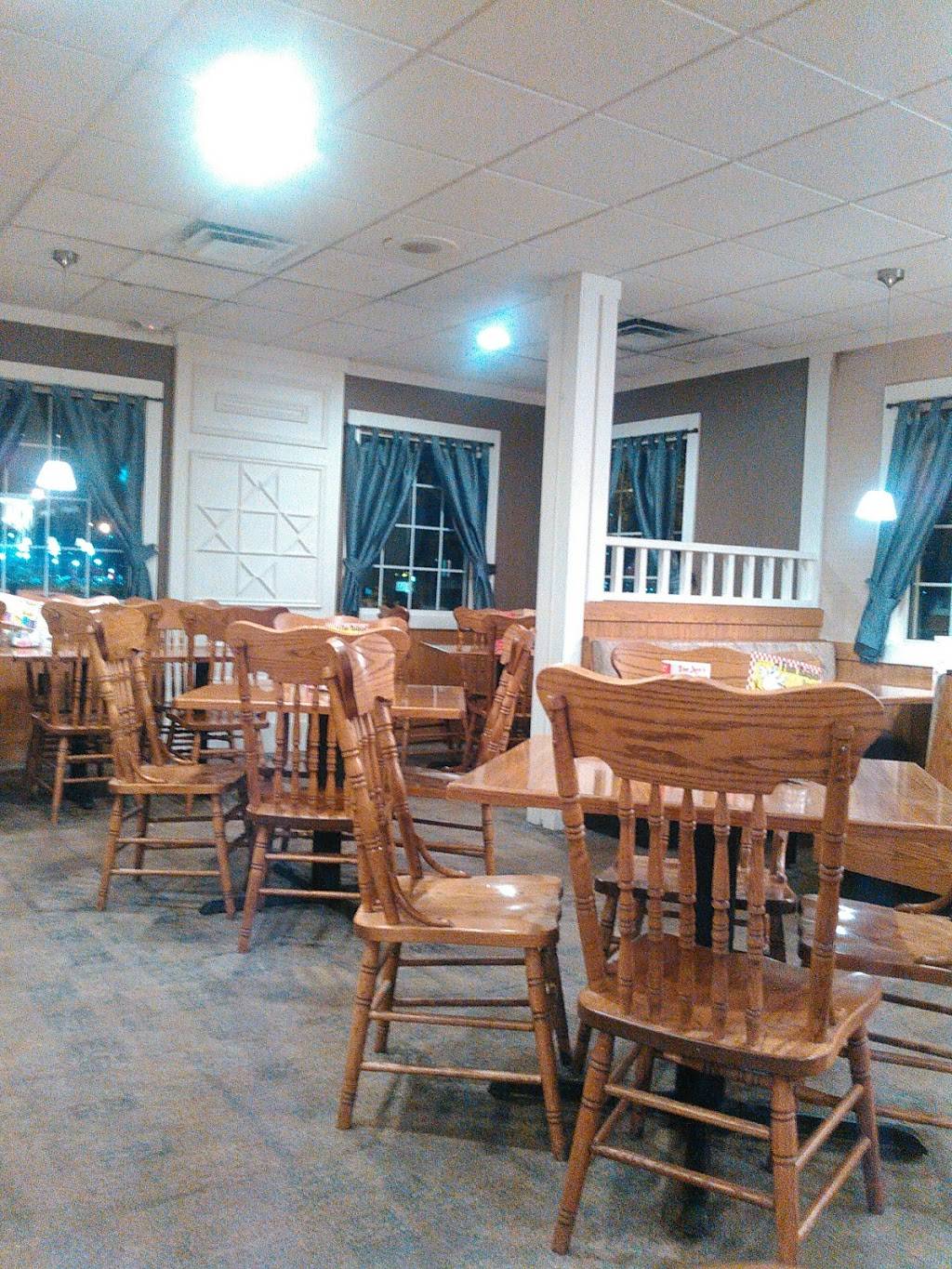 Tee Jayes Country Place | restaurant | 4048 W Broad St, Columbus, OH 43228, USA | 6142741374 OR +1 614-274-1374