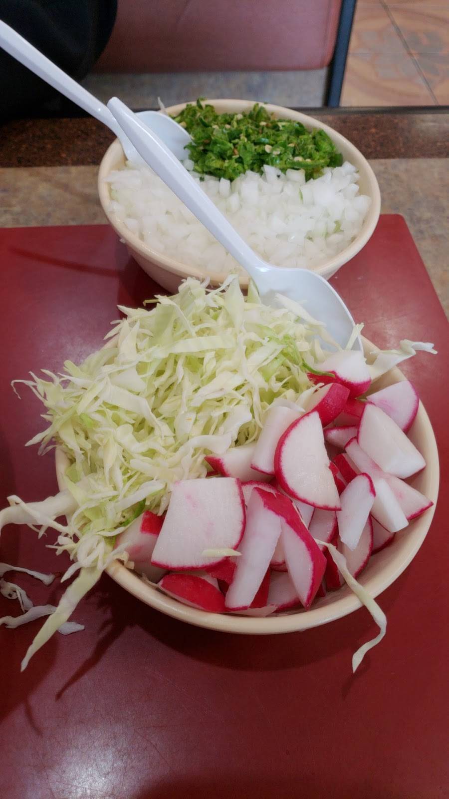 Taqueria Los Comales | restaurant | 510 Collins St, Joliet, IL 60432, USA | 8157227008 OR +1 815-722-7008