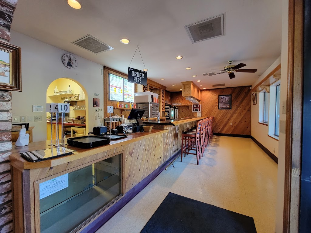 Carlos Mexican Food | restaurant | 401 Peninsula Dr, Lake Almanor, CA 96137, USA | 5305963310 OR +1 530-596-3310