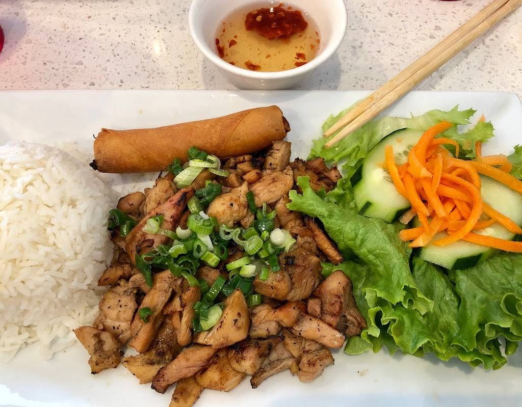 Pho@Telfair | restaurant | 13425 University Blvd #525, Sugar Land, TX 77479, USA | 7132347697 OR +1 713-234-7697
