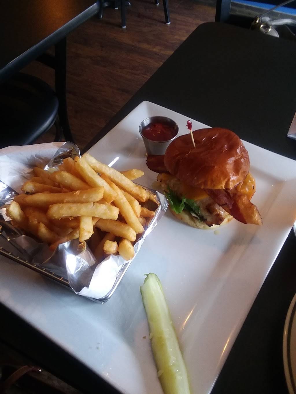 Three Monkeys Pub | restaurant | 230 Main St, Hobart, IN 46342, USA | 2199421670 OR +1 219-942-1670