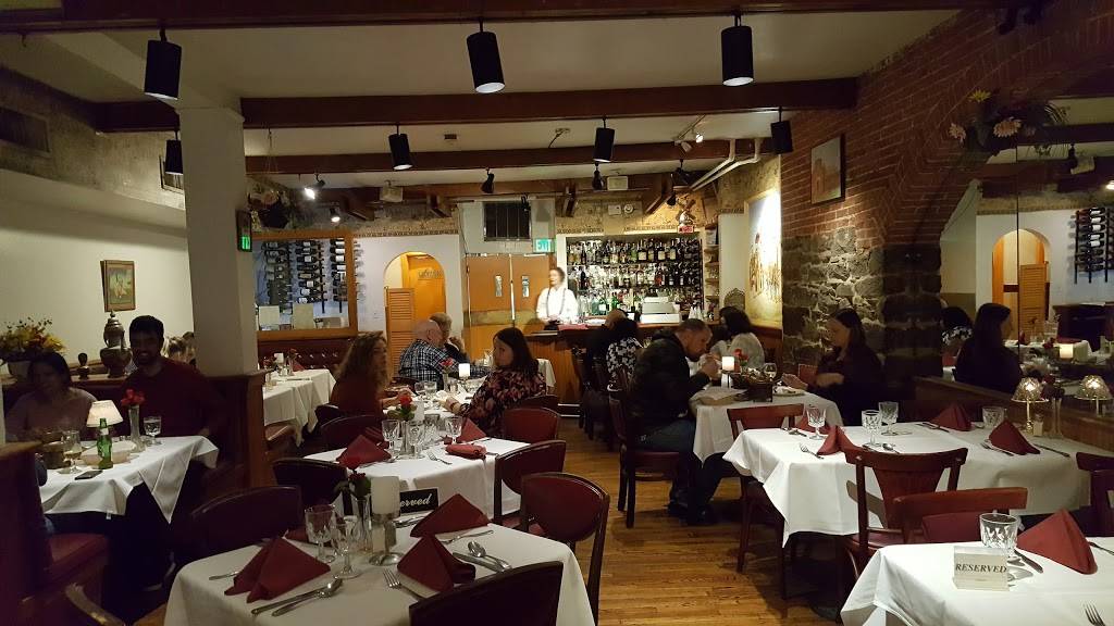 Akbar Restaurant | restaurant | 823 N Charles St # B, Baltimore, MD 21201, USA | 4105390944 OR +1 410-539-0944