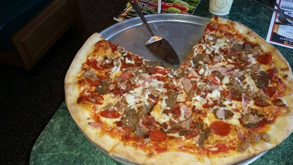 Popes Pizza | restaurant | 232 Washington St, Saratoga Springs, NY 12866, USA | 5185871643 OR +1 518-587-1643