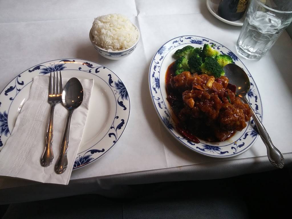 City Lights of China | restaurant | 1731 Connecticut Ave NW #1, Washington, DC 20009, USA | 2022656688 OR +1 202-265-6688