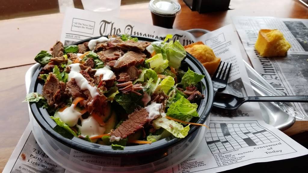 Starbecks Smokehouse | restaurant | 6826 University Ave, Cedar Falls, IA 50613, USA | 3192427119 OR +1 319-242-7119