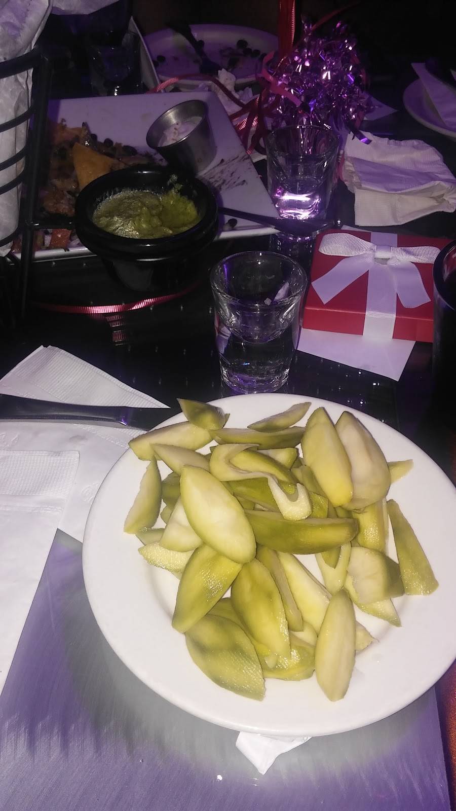 Mojito Cafe & Lounge | restaurant | 109D Main St, Port Washington, NY 11050, USA | 5164394666 OR +1 516-439-4666