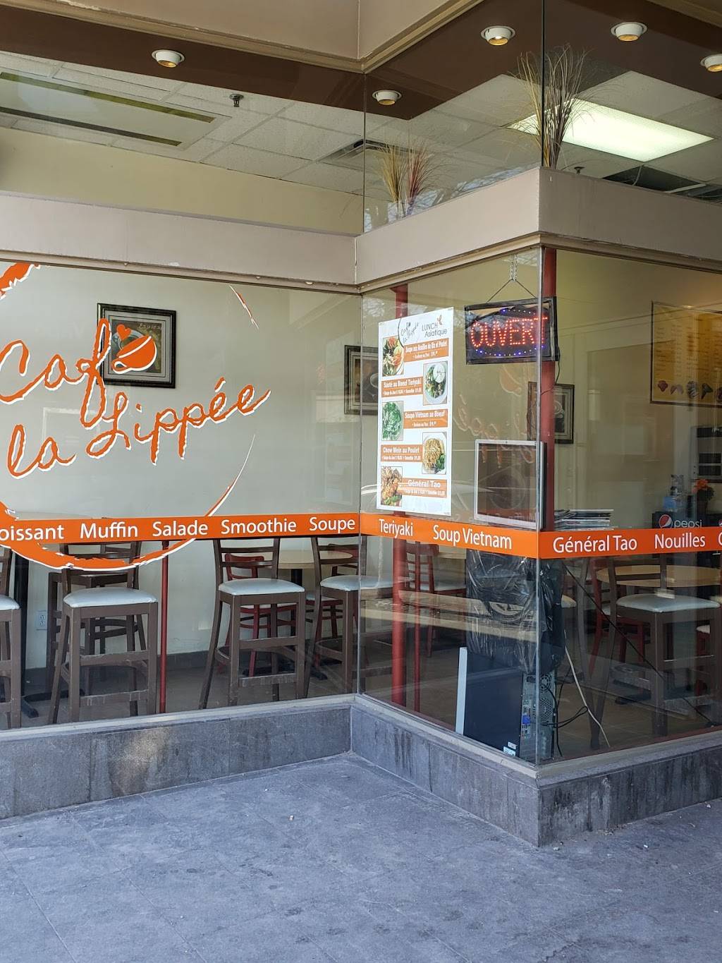 Café La Lippée | restaurant | 3981 Boul St-Laurent, Montréal, QC H2W 1Y5, Canada | 5142809663 OR +1 514-280-9663