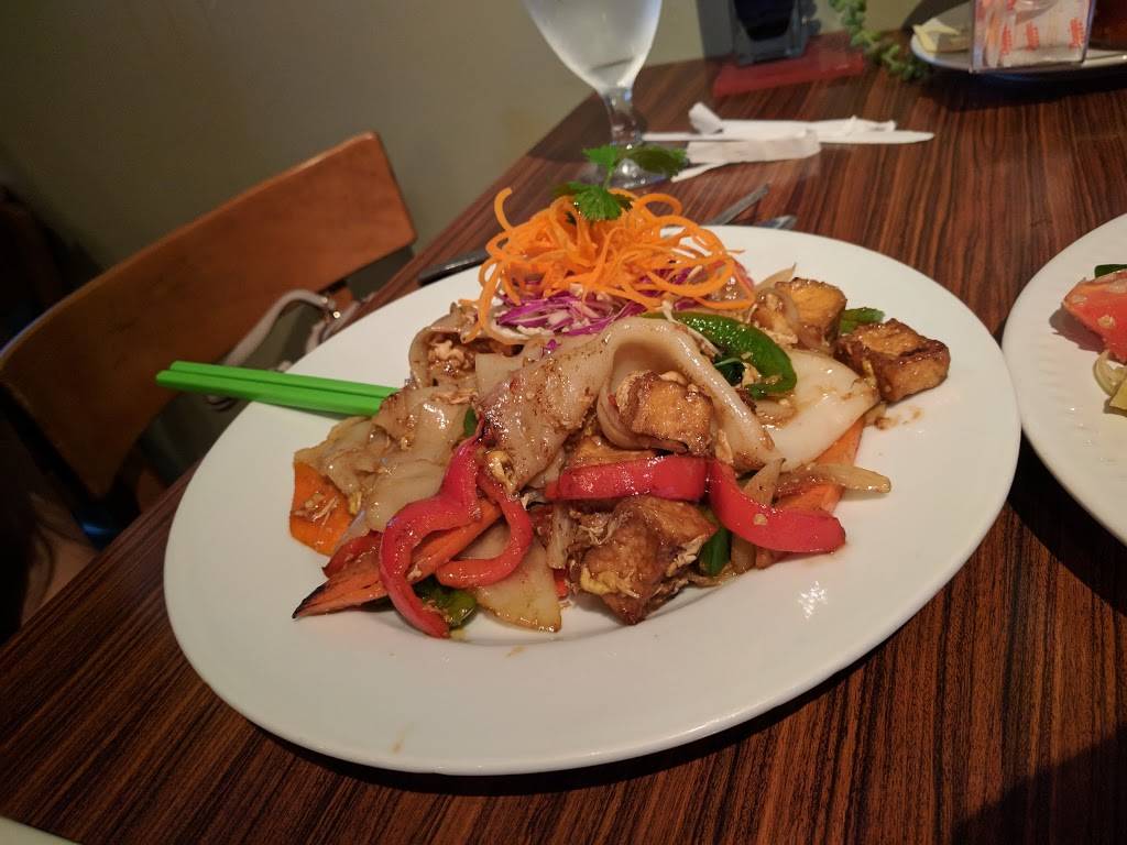 Thai Thai Restaurant | restaurant | 1731 Greenville Ave, Dallas, TX 75206, USA | 2148289795 OR +1 214-828-9795