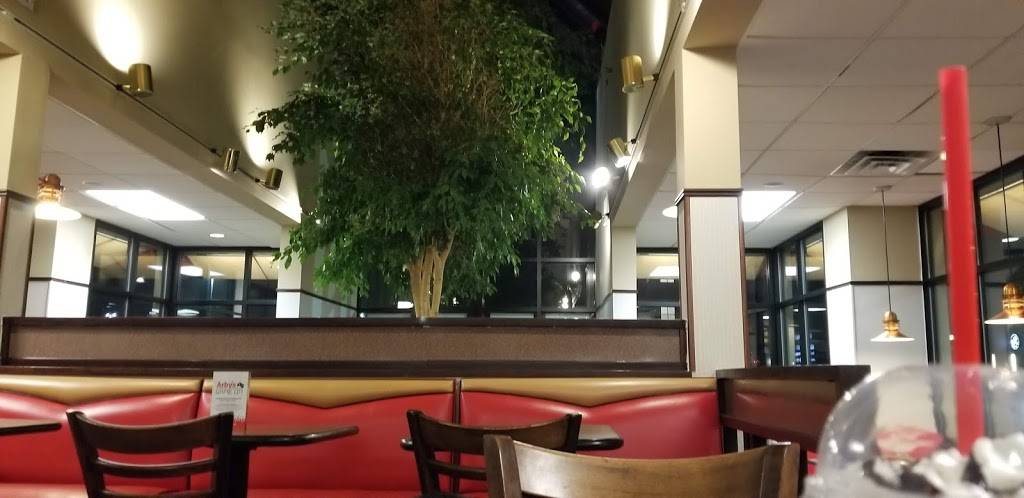Arbys | restaurant | 1455 Secor Rd, Toledo, OH 43607, USA | 4195310495 OR +1 419-531-0495