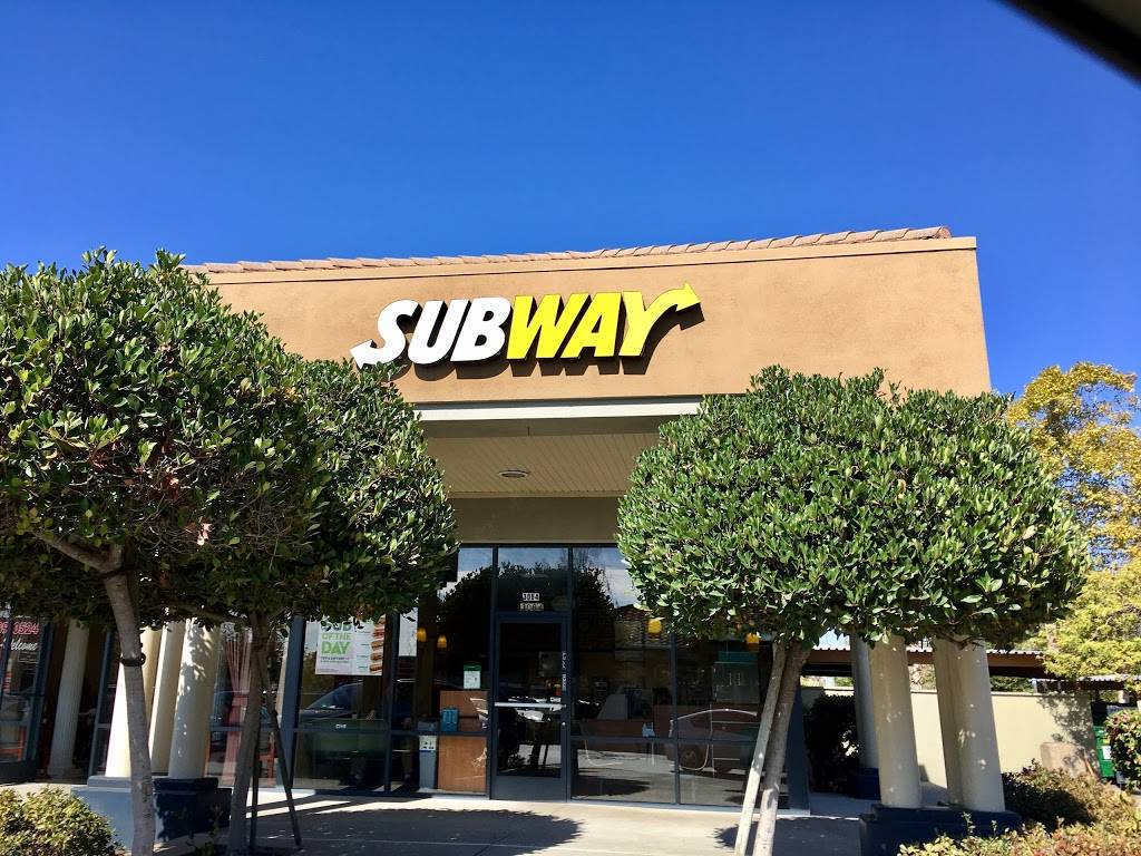 Subway Restaurants | restaurant | 3064 Castro Valley Blvd, Castro Valley, CA 94546, USA | 5107270384 OR +1 510-727-0384