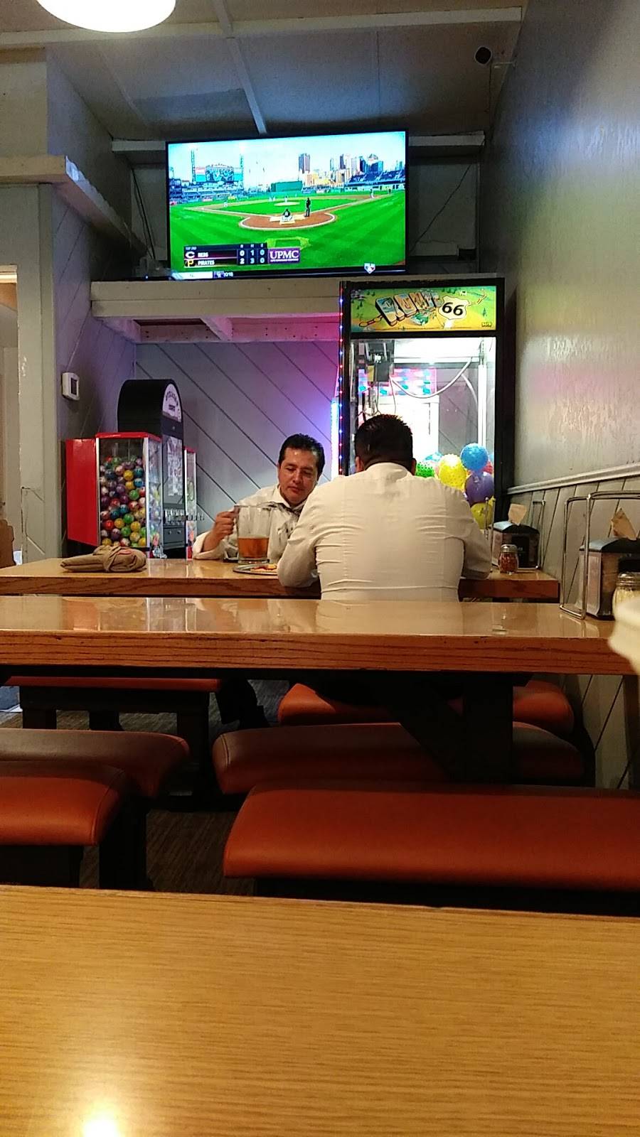 Round Table Pizza | meal delivery | 57 N Santa Cruz Ave, Los Gatos, CA 95030, USA | 4083547520 OR +1 408-354-7520