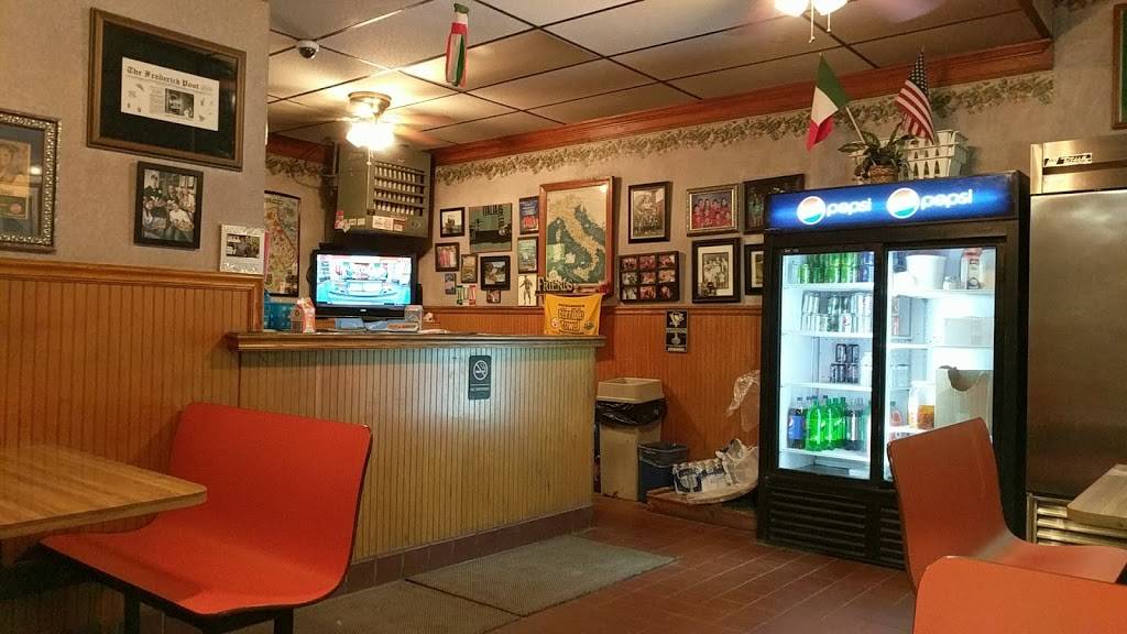 Bellisario Pizza Shop | restaurant | 1842 Homeville Rd, West Mifflin, PA 15122, USA | 4124665516 OR +1 412-466-5516