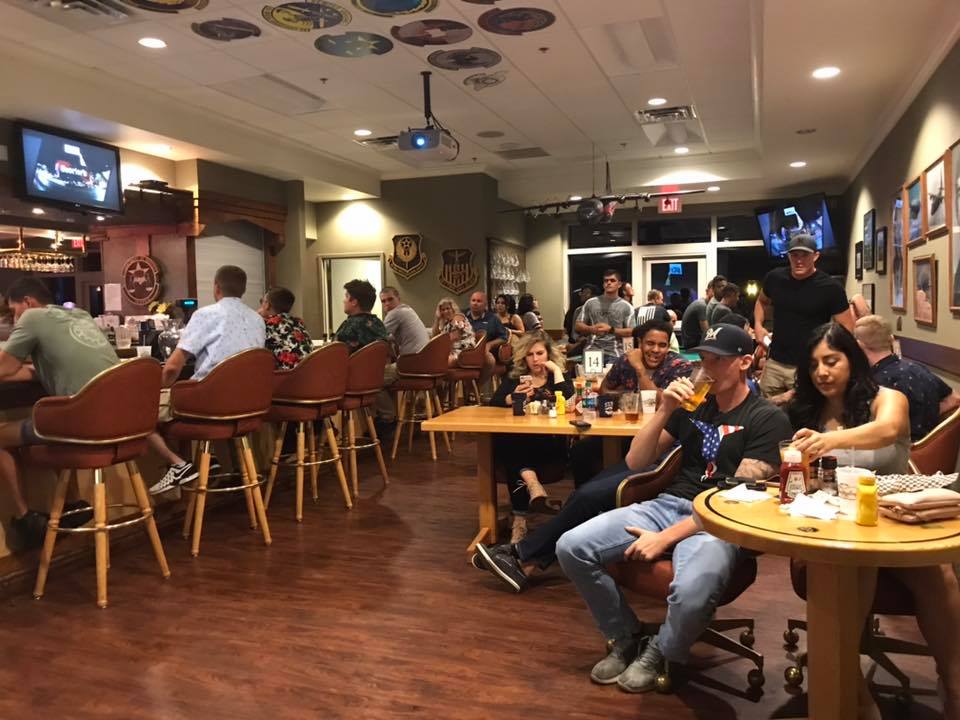 The Hooch Restaurant & Bar | restaurant | 107 Kissam St, Bldg. 90910, Hurlburt Field, FL 32544, USA | 8508847507 OR +1 850-884-7507