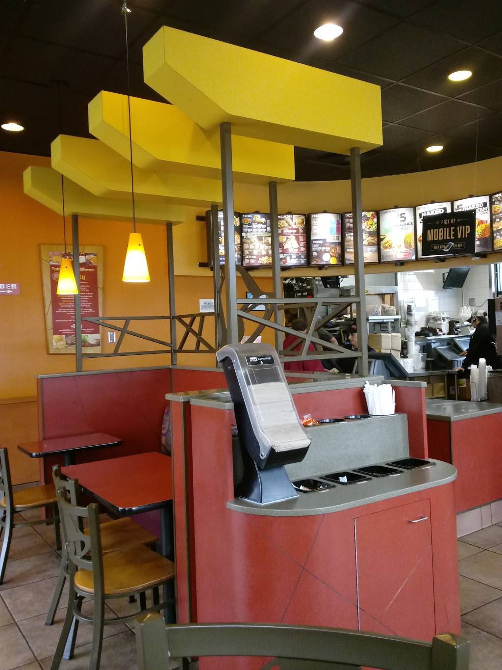 Taco Bell | meal takeaway | 5958 Lankershim Blvd, North Hollywood, CA 91601, USA | 8184520807 OR +1 818-452-0807