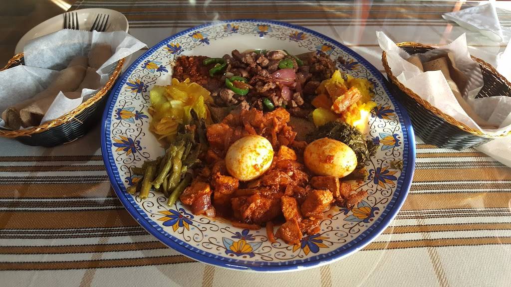 Abyssinia Ethiopian Restaurant | restaurant | 2600 Poplar Ave #115, Memphis, TN 38112, USA | 9013210082 OR +1 901-321-0082