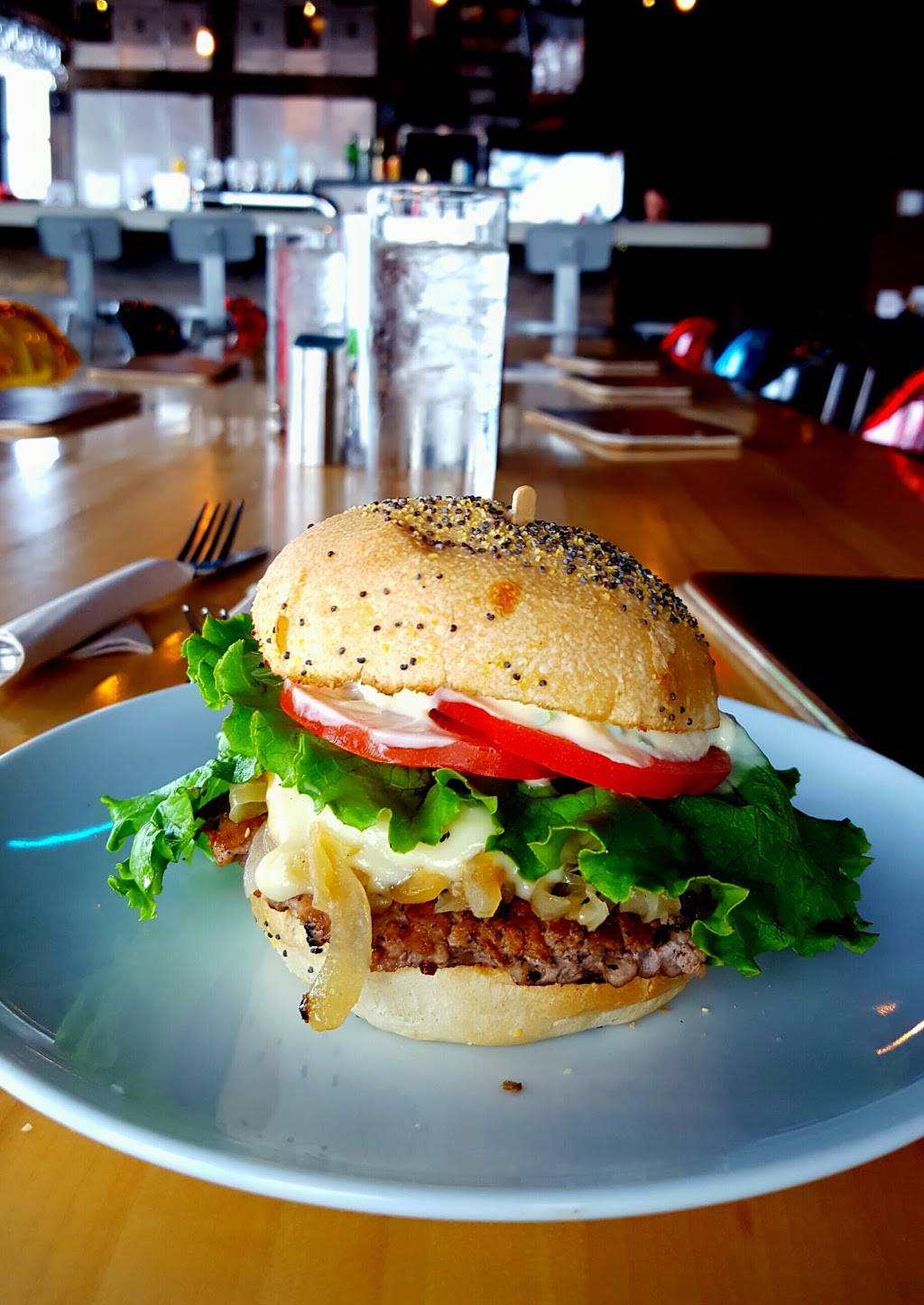 Chez Victor | restaurant | 2600 Avenue du Bourg-Royal, Québec, QC G1C 5S7, Canada | 4186612510 OR +1 418-661-2510