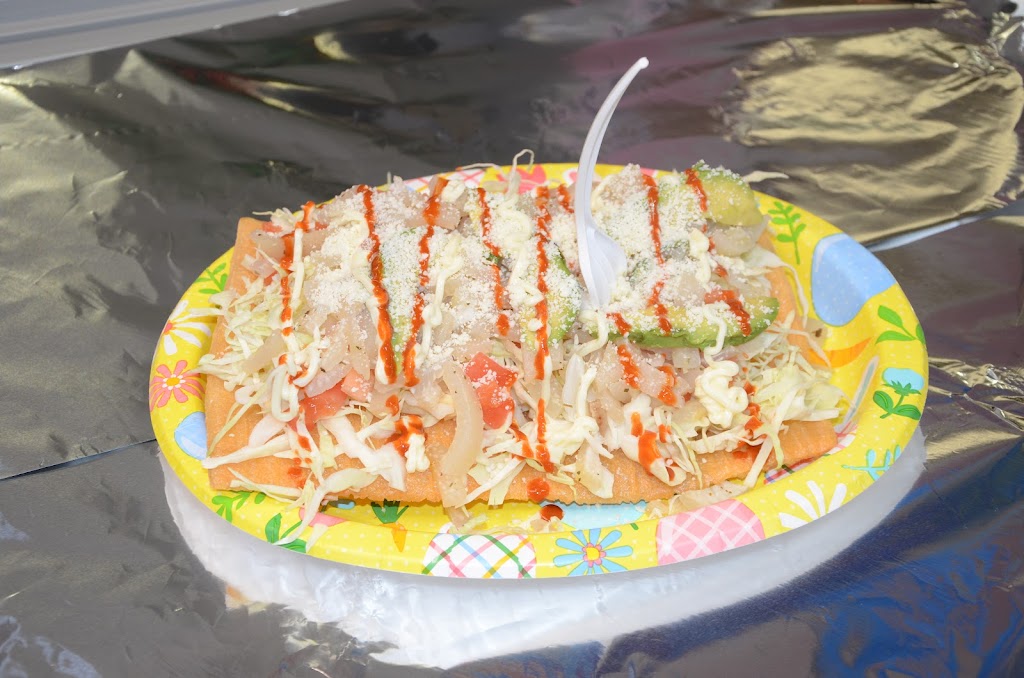 Lilys mexican candy and icecream shop | restaurant | 3803 Main St, East Chicago, IN 46312, USA | 2193548222 OR +1 219-354-8222