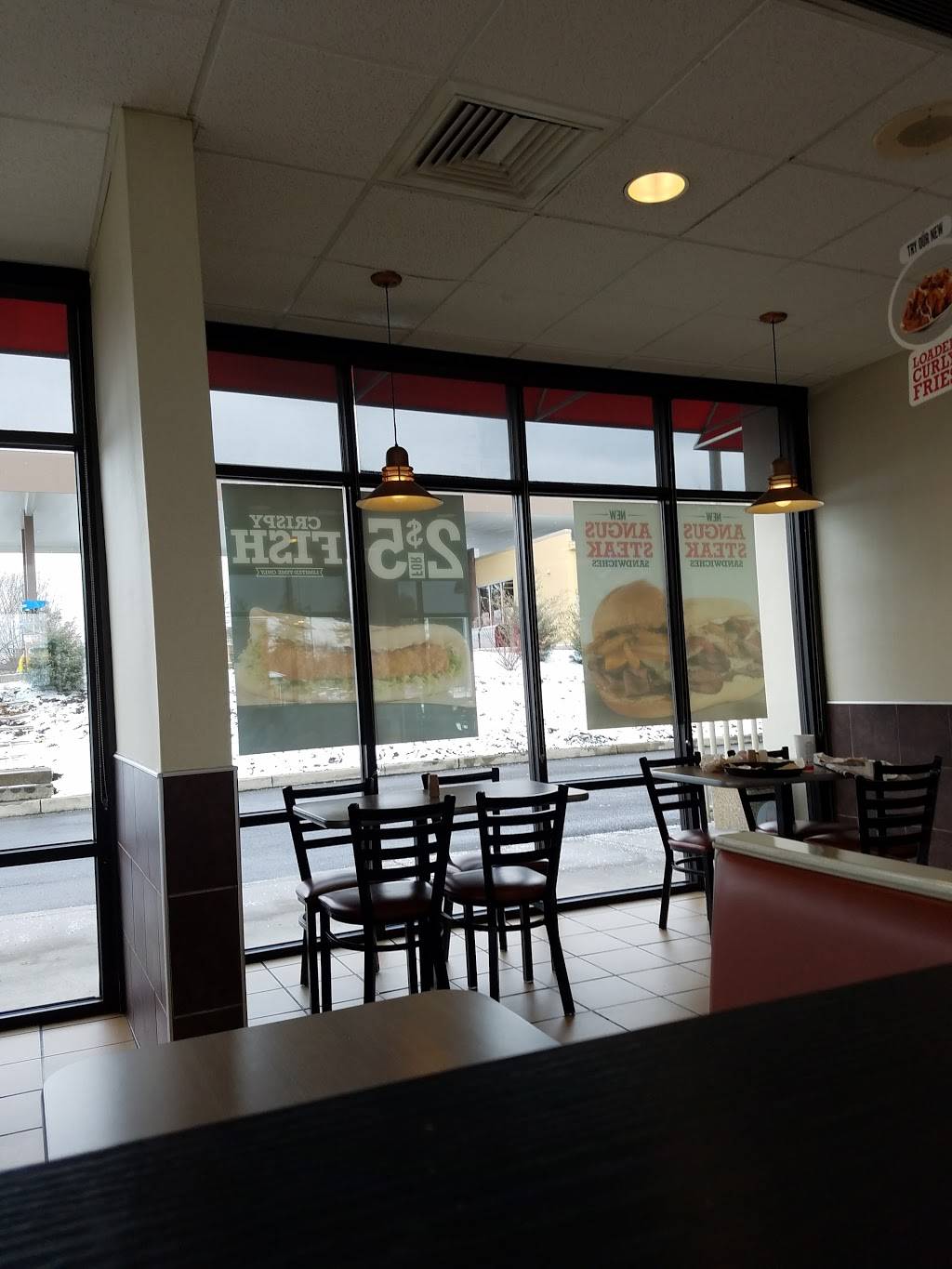 Arbys | restaurant | 512 N Jefferson St, Lewisburg, WV 24901, USA | 3046474498 OR +1 304-647-4498
