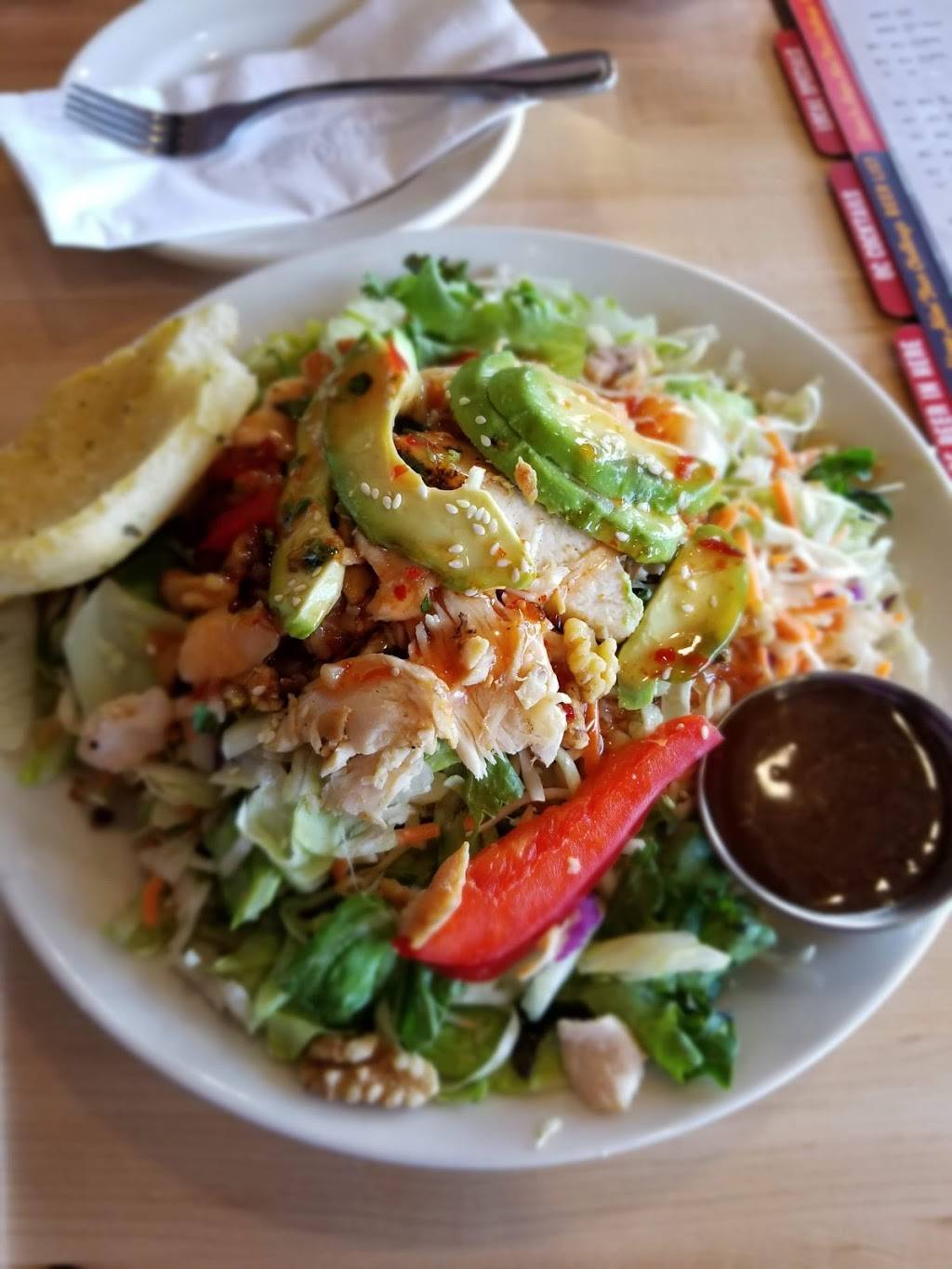 Old Chicago | restaurant | 6603 Eastman Ave, Midland, MI 48642, USA | 9894997979 OR +1 989-499-7979