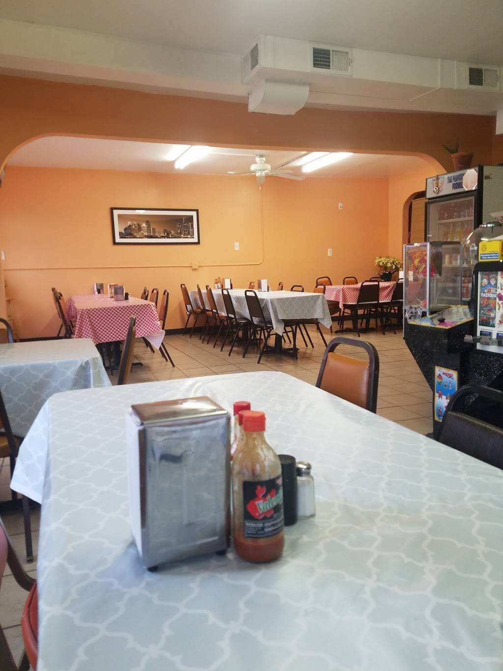 Taqueria Vallarta | restaurant | 1520 17th St, Columbus, NE 68601, USA | 4026064463 OR +1 402-606-4463