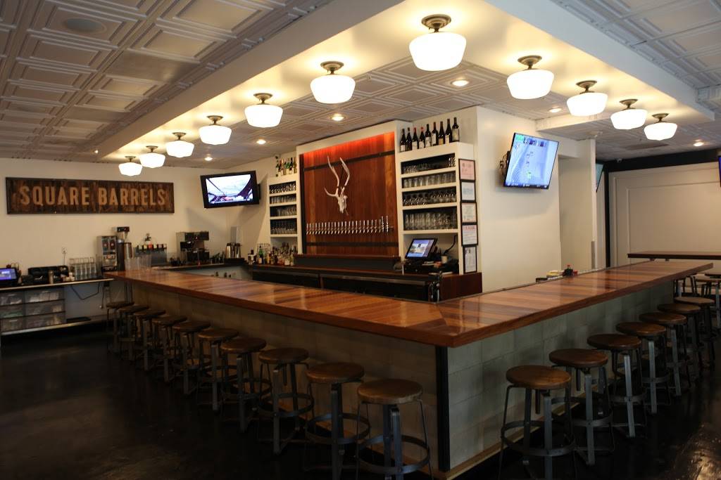 Square Barrels | restaurant | 1001 Bishop St #108, Honolulu, HI 96813, USA | 8085242747 OR +1 808-524-2747