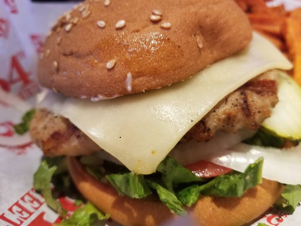 54th Street Restaurant & Drafthouse | restaurant | 1303 Interstate 35 Frontage Rd, San Marcos, TX 78666, USA | 5123965400 OR +1 512-396-5400