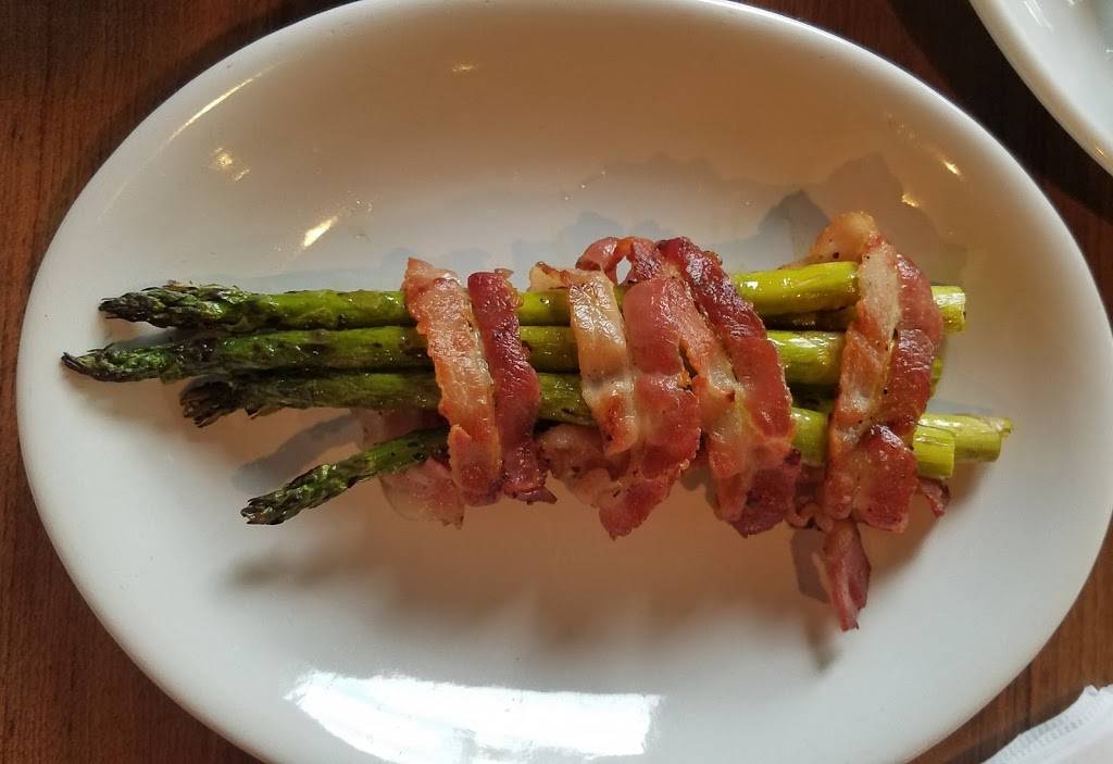 Dock of the Bay II | restaurant | 13162 Carrollton Blvd, Carrollton, VA 23314, USA | 7572792083 OR +1 757-279-2083