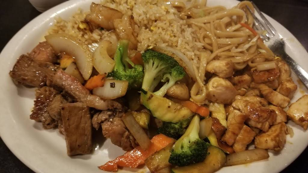 Edohana Hibachi & Sushi | restaurant | 1501 W State Hwy 114 #100, Grapevine, TX 76051, USA | 8172512004 OR +1 817-251-2004