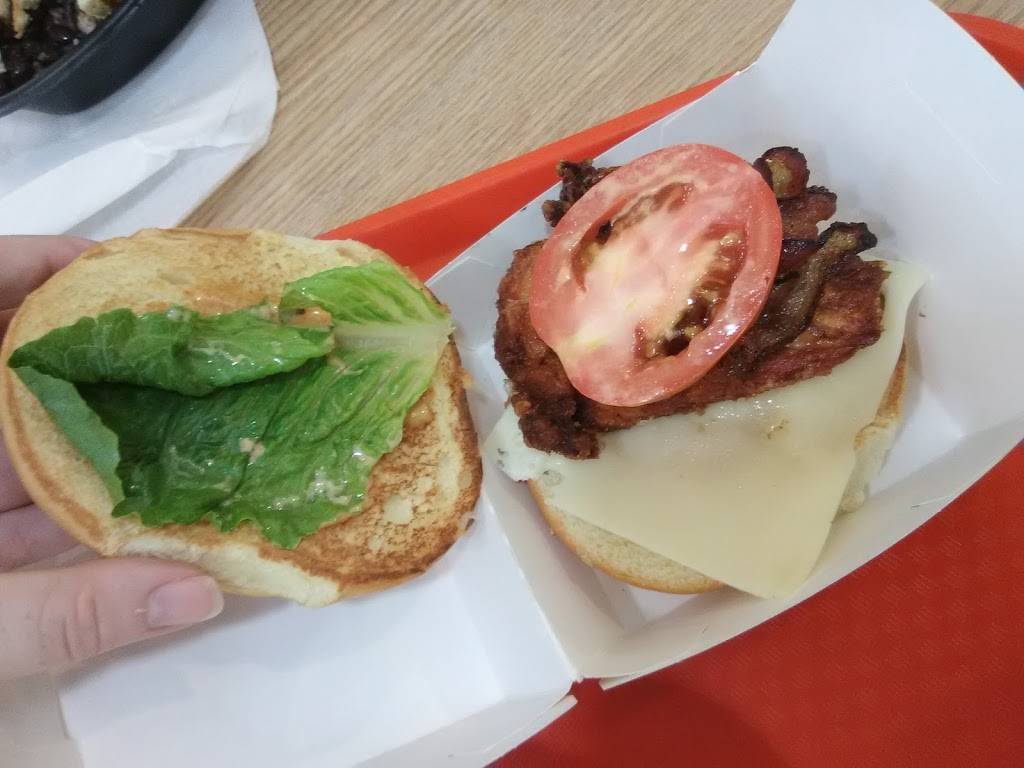 Pollo Tropical | restaurant | 5450 N University Dr, Coral Springs, FL 33067, USA | 9546882209 OR +1 954-688-2209