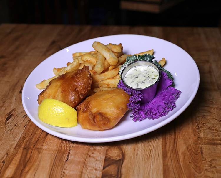 Pat OBriens | restaurant | 22385 E 10 Mile Rd, St Clair Shores, MI 48080, USA | 5867715715 OR +1 586-771-5715