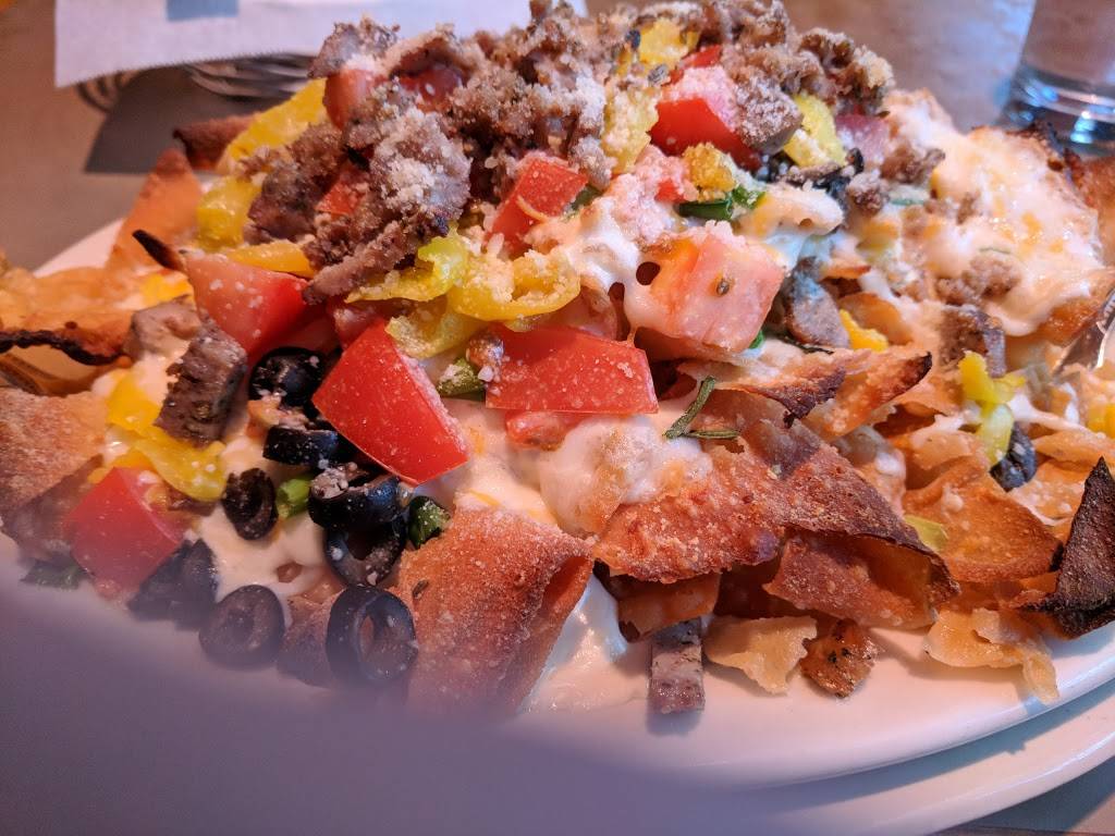 Cascones | restaurant | 3737 N Oak Trafficway, Kansas City, MO 64116, USA | 8164547977 OR +1 816-454-7977