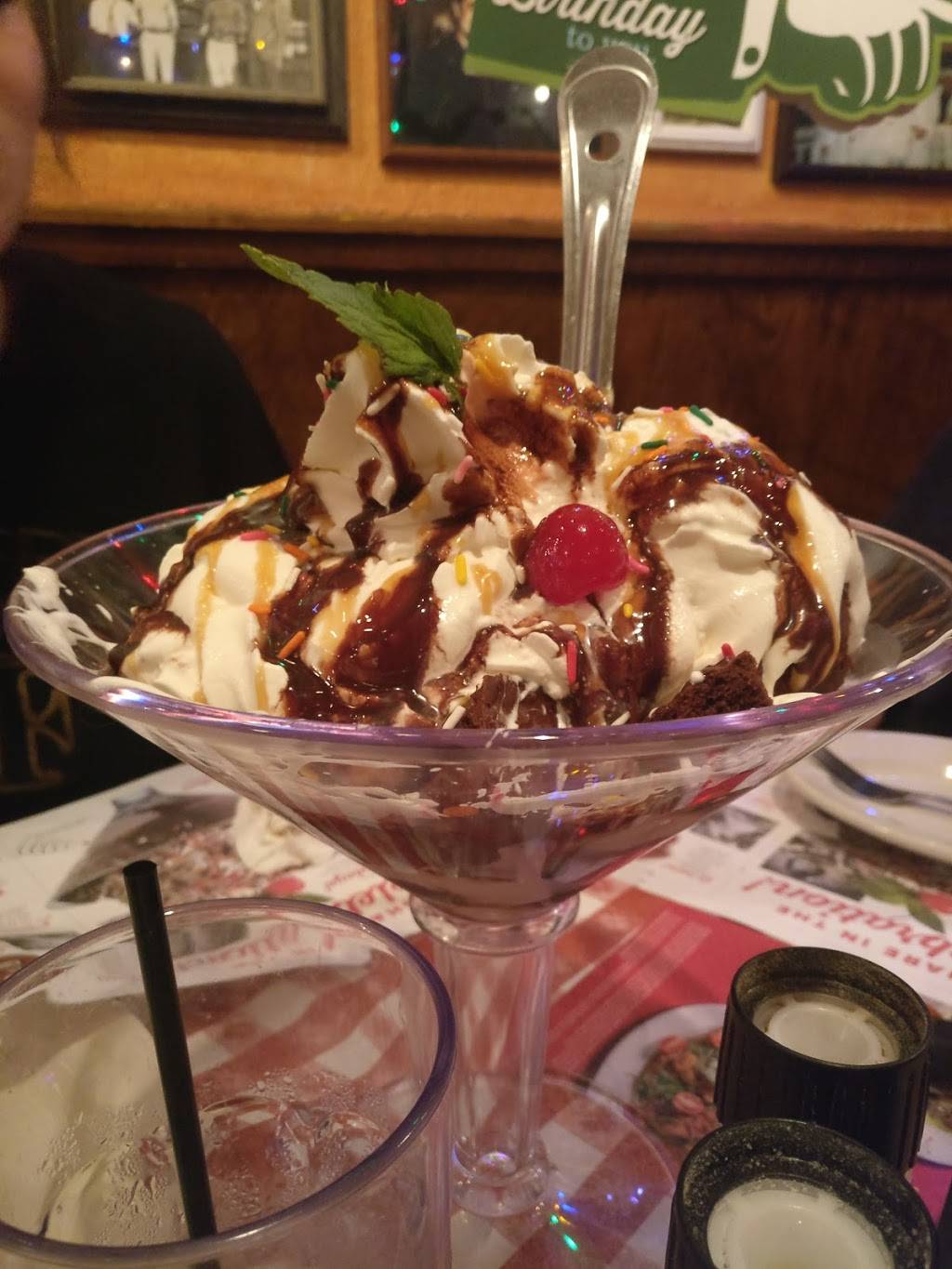 Buca di Beppo Italian Restaurant | restaurant | 14300 Burnhaven Dr, Burnsville, MN 55306, USA | 9528927272 OR +1 952-892-7272